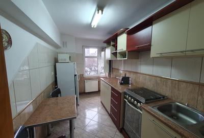 Bd. Victoriei, 2 camere, etaj 1,130000 euro - 9