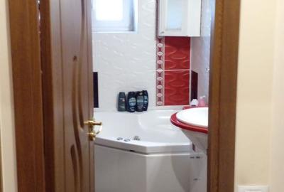 Apartament 3 Camerte Zona 13 Septembrie - 16