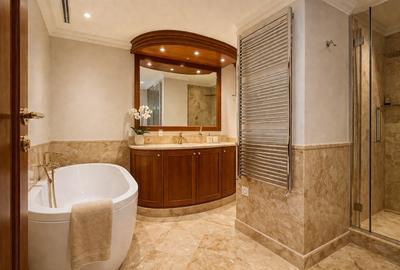 Închiriere Apartament 3 camere | 174 mp | Str. Povernei - 10