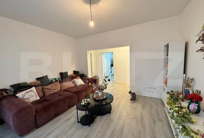 Apartament cu 4 camere decomandat, mobilat în Dumbrăvița