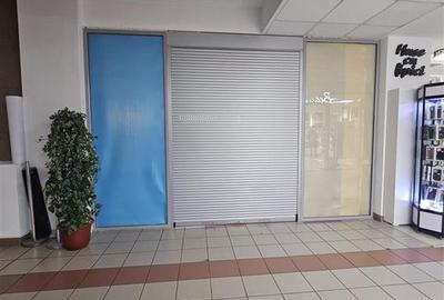 SPATIU COMERCIAL DE INCHIRIAT 170 MP VICTORIA SHOPING- ONESTI - 2
