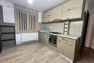 Apartament cu 2 camere de inchiriat, situat in Centru str. Bolyai - 1