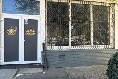 Spatiu comercial  stradal 97 mp, vizibilitate , 2 intrari,  Aurel Vlaicu - 3