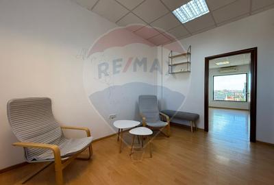 Spatiu de birouri, de inchiriat, zona Bld. Mamaia - 3