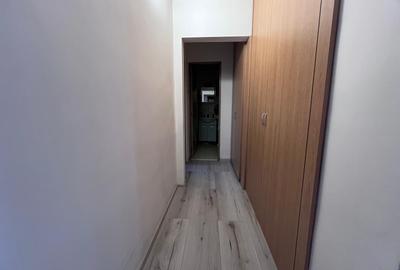 Apartament 4 camere,et 3, zona Liceul Auto - Deva - 16