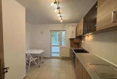 Apartament la cheie cu 2 camere, 53 mp, decomandat, etaj intermediar, Pasteur - 6