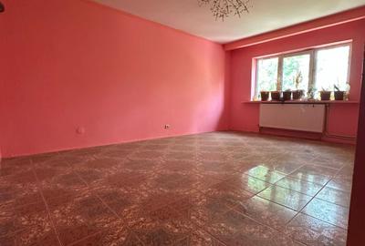 - Apartament 2 camere confort 1 decomandat Calarasi 4 - 2