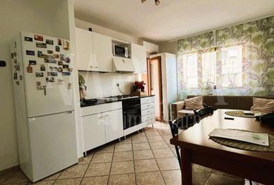 Apartament cu 2 camere semidecomandat în Decebal