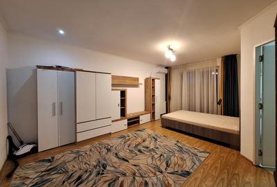 Garsonieră semidecomandată, mobilată în Florești