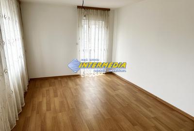 Apartament 3 camere de vanzare Alba Iulia Bloc Nou cu garaj etaj 1 - 14