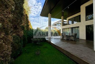 Vila lux de vanzare in cel mai dorit complex din Erou Iancu Nicolae-locatie rara - 34