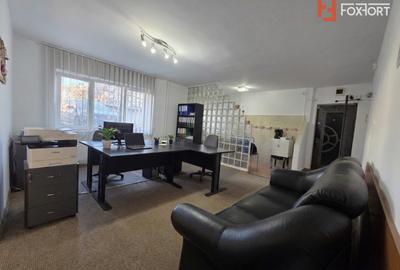 Apartament 2 camere de vanzare in Arad, Strada Praporgescu, locuinta / birou - 3