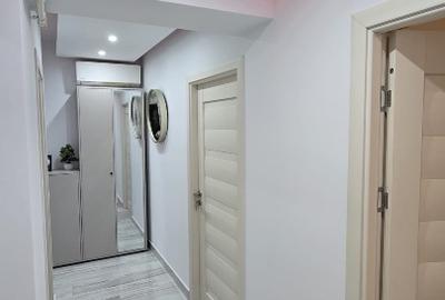 P.F. vand apartament cu 3 camere Complex Soleia, Valea Lupului - 10
