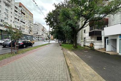 Spatiu centru Iasi, vad comercial, depozit, 240mp, bd. Independentei - 7