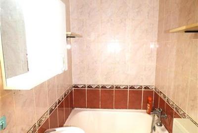 Garsoniera, centrala proprie, zona Lipovei - 6