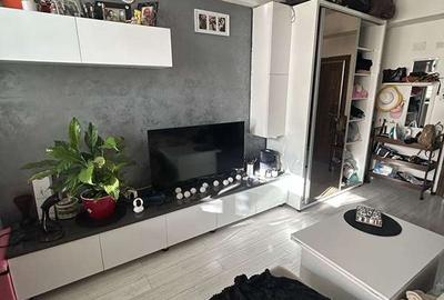 Garsonieră decomandată în Militari