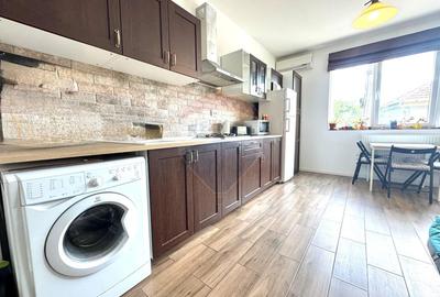 Apartament cu 2 camere de vânzare, Zona Dealuri - 1