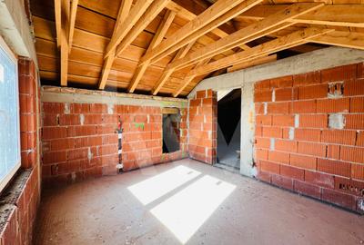 Casa unifamilială mare 5 cam, garaj, curte. Întabulată. Fughiu Oradea - 8