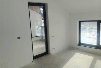 Apartament de vanzare - La Stejari - 19