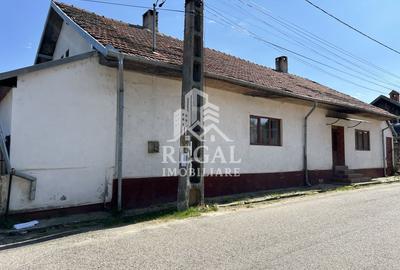 Casă spațioasă | Ideală pentru locuință, pensiune sau spațiu mixt - 2