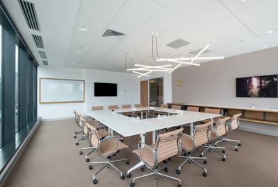 Alăturați-vă unui mediu de lucru colaborativ în Spaces Campus 6 - 6