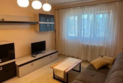 Apartament cu 2 camere semidecomandat, mobilat în Tineretului