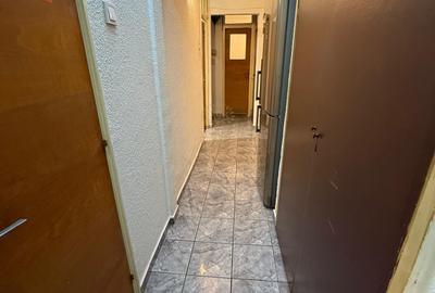 3 Camere Et.1/4 An constructie 1981 Zona Apusului - 9