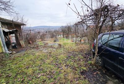 Teren 1524 mp teren cu casa demolabila 100mp | Gruia - 1