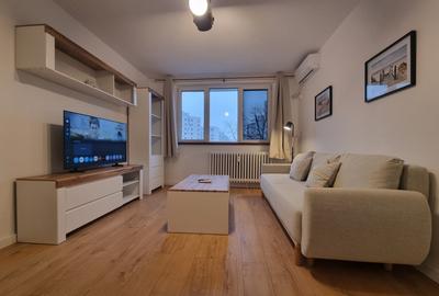 Apartament 3 camere metrou 1 Dec 1918 - 1