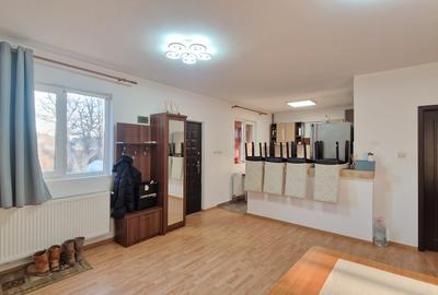 VILA cu 7 camere si teren in Comuna BUTURUGENI, GIURGIU - 5