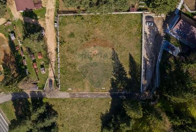 Poiana Brașov | teren cu panoramă largă către munți - 9