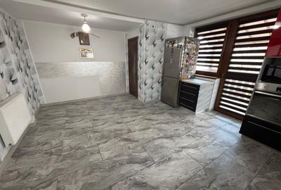 Casa la cheie 5 camere 250 mp curte libera 4 bai P+1+M Arhitectilor - 19
