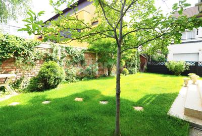 Vila cocheta in cartier rezidential cu piscina comuna, garaj - 25