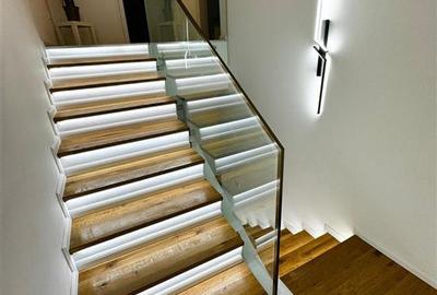 Casă individuală cu 5 camere în Berceni