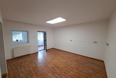 Casa individuala, 120 mp utili + 20 locuri parcare, situat in cartierul Someseni - 5