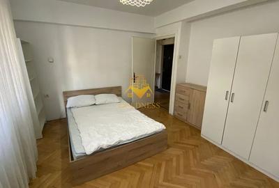 Apartament cu 2 camere decomandat, mobilat în Central