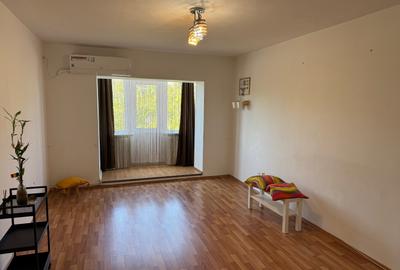 Lacul Tei Barbu Vacarescu Opanez Apartament cu 3 camere de vanzare - 1
