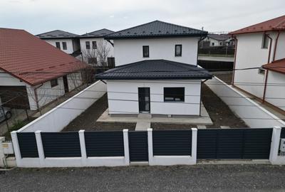 Vilă superbă - finisaje lux, teren generos, lângă stația de autobuz, comision 0% - 1