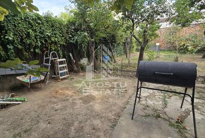 Casa de vanzare, 7 camere si 4 bai, centrala proprie, zona Odobescu - 29