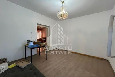 Casa individuala  7 camere, 3 bai, garaj, teren 1129 mp, zona Iosefin - 7