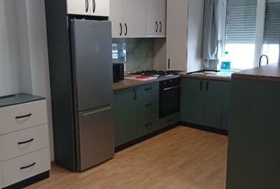 Apartament cu 2 camere semidecomandat, mobilat în Central