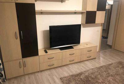 3 camere decomandat, centrala proprie, parcare, etaj 1 - 3