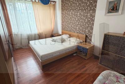 Apartament 4 camere 87 mp - Imobil 1965 - Etaj 1/4 - 4