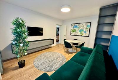 Apartament cu 2 camere semidecomandat, mobilat în Primăverii