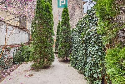 Apartament spațios în clădire ultracentrală - 12