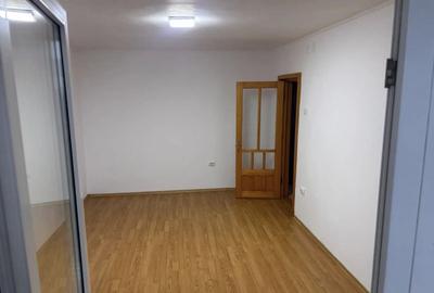 De vânzare apartament 3 camere decomandat - 5