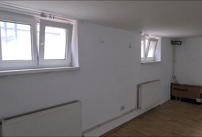 CAMERA CU TOALETA- DE INCHIRIAT  IDEAL PENTRU BIROU- DEMISOL - 3