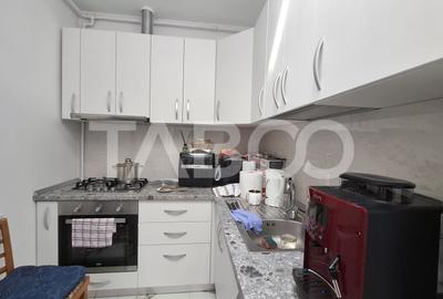 Apartament 3 camere de vanzare decomandat 68 mp zona Turnisor Sibiu - 8