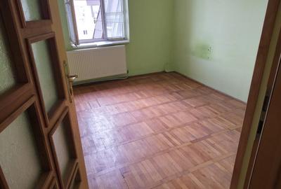 Apartament 4 camere 83.4 mp str.Victoriei, bl.114 Alba Iulia - 10