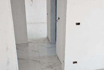 Nou. Decomnadat. Etaj intermediar. Lift. Terasa mare. Spatios - 9